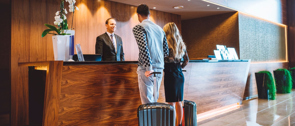 Turning Experience Reporting Into Reputation-Building Action (1)