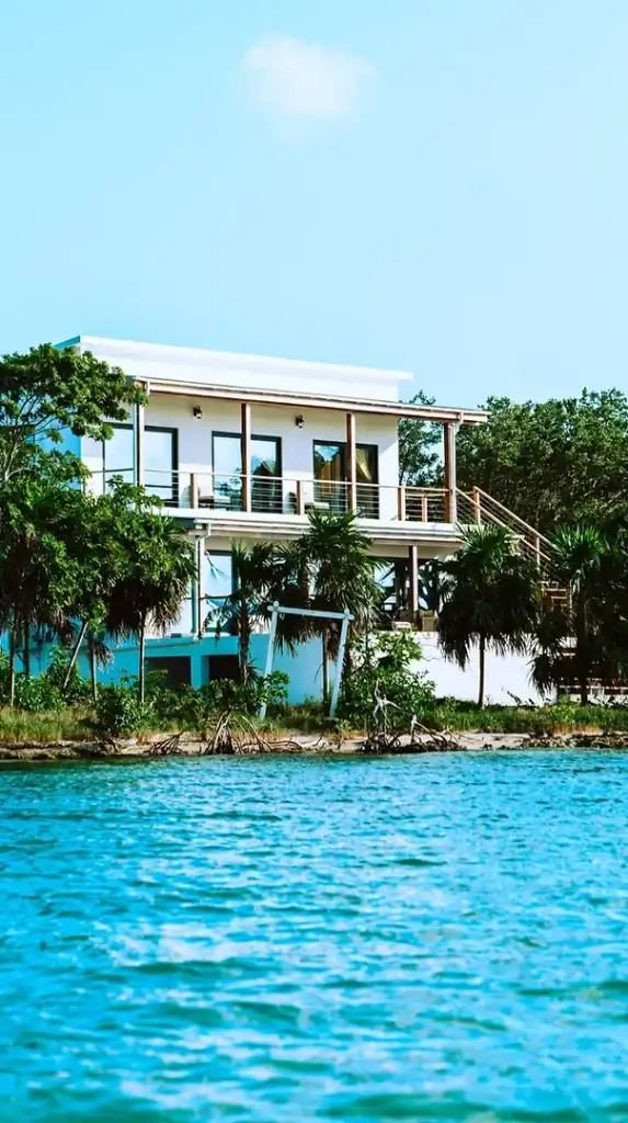 bc1f30_12d105f0ab774f2db86ce26683532402mv2-573x1024 (1)